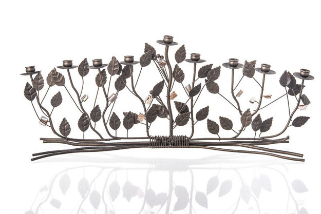 Picture of #688 Bronze Brambles Menorah