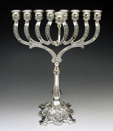 Picture of #885 Silver Plated Menorah