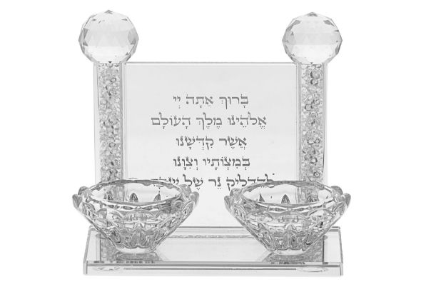 Picture of 684 Crystal Candle Stick clear  - In stock again in  August 2026